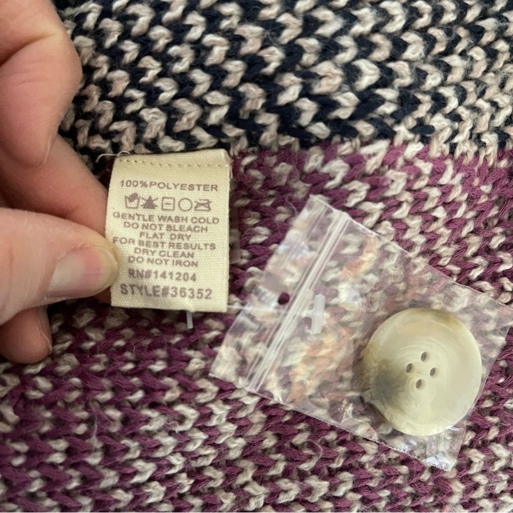 Geometric Patterned Button-Up Sweater NWT - image 6